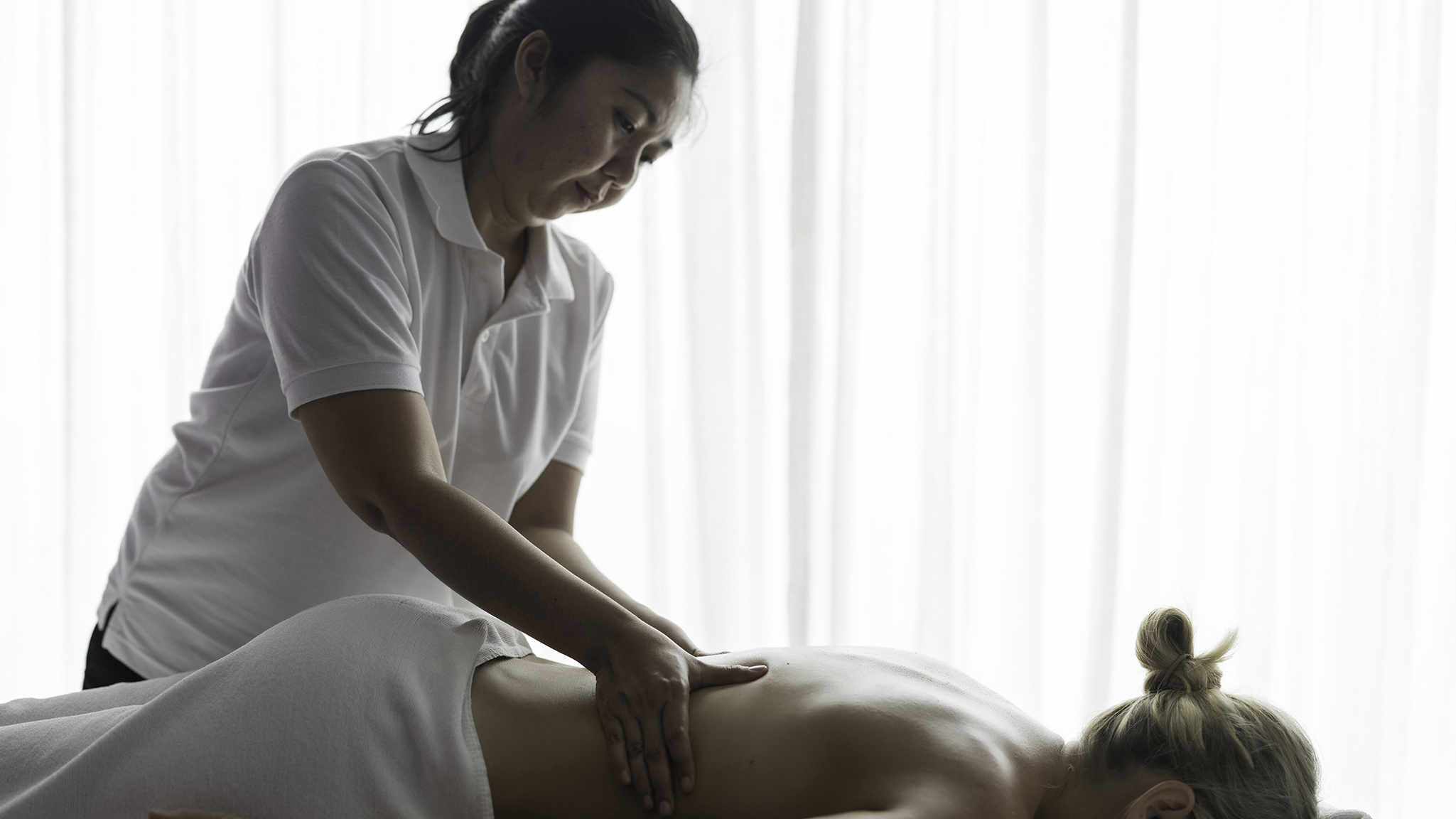 Malaiwana - Villa M - Relaxing massage